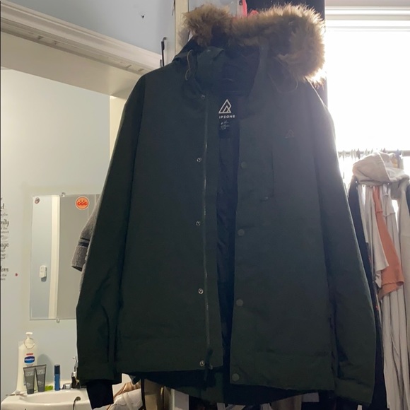 Ripzone Jacket - Picture 1 of 2